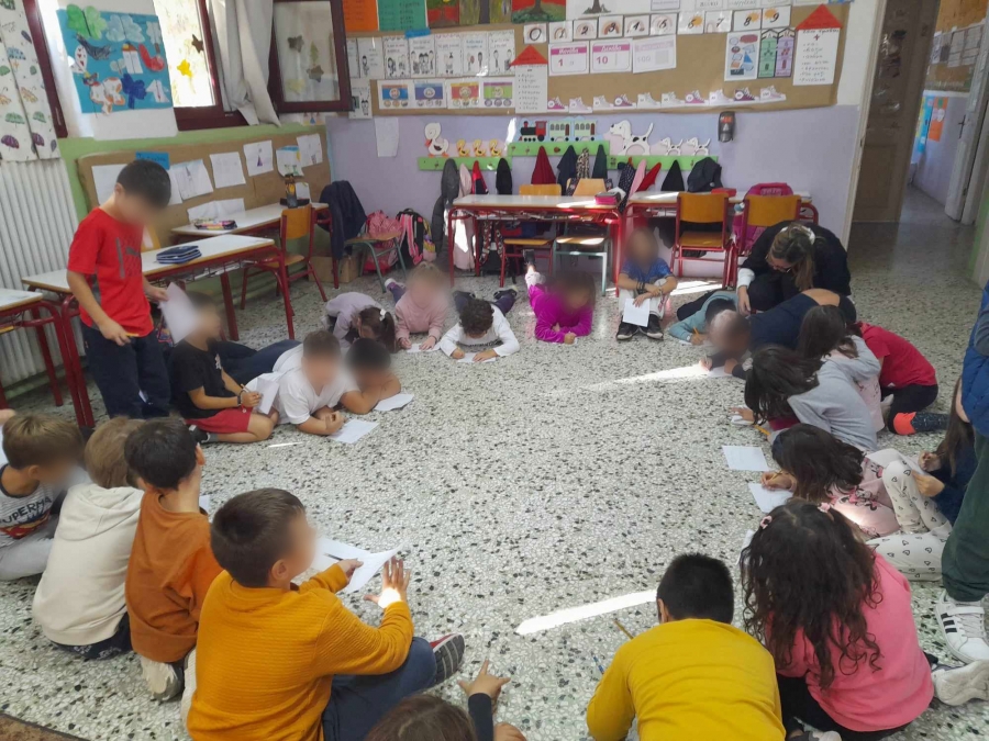 Η ανάπτυξη εμπιστοσύνης στα παιδιά Η ανάπτυξη εμπιστοσύνης στα παιδιά